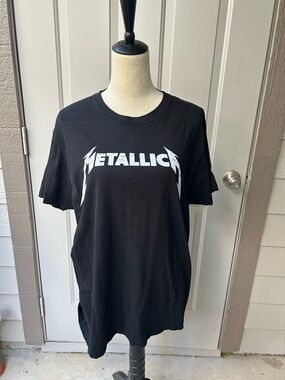 Metallica Band Tee